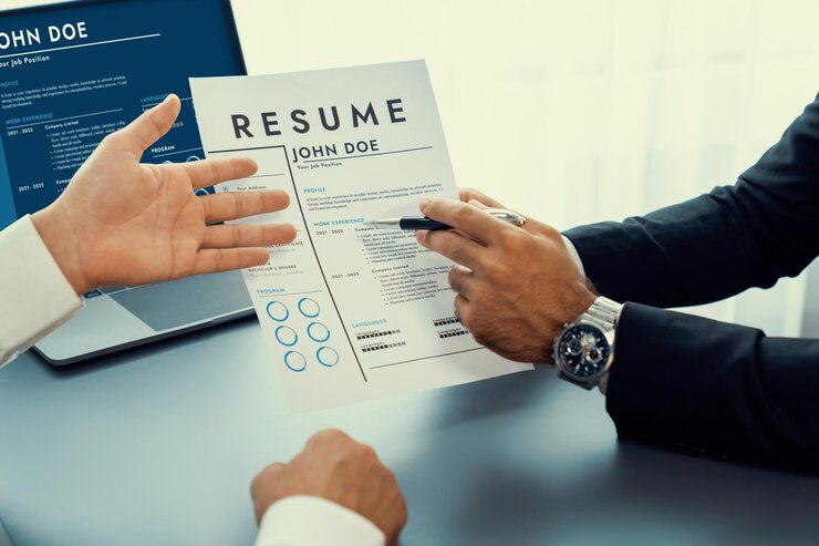 Expert CV & Resume Solutions – Drive Your Career Forward